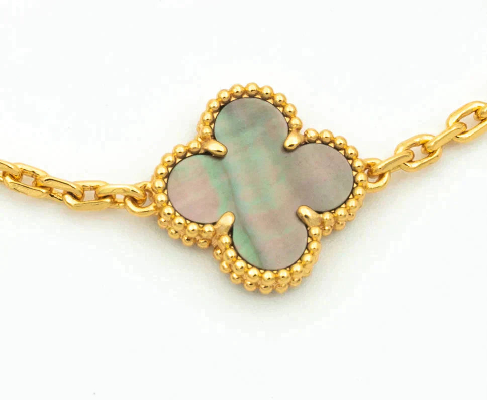 [Marins] CLOVER 5 MOTIF GRAY MOP BRACELET COLLECTION