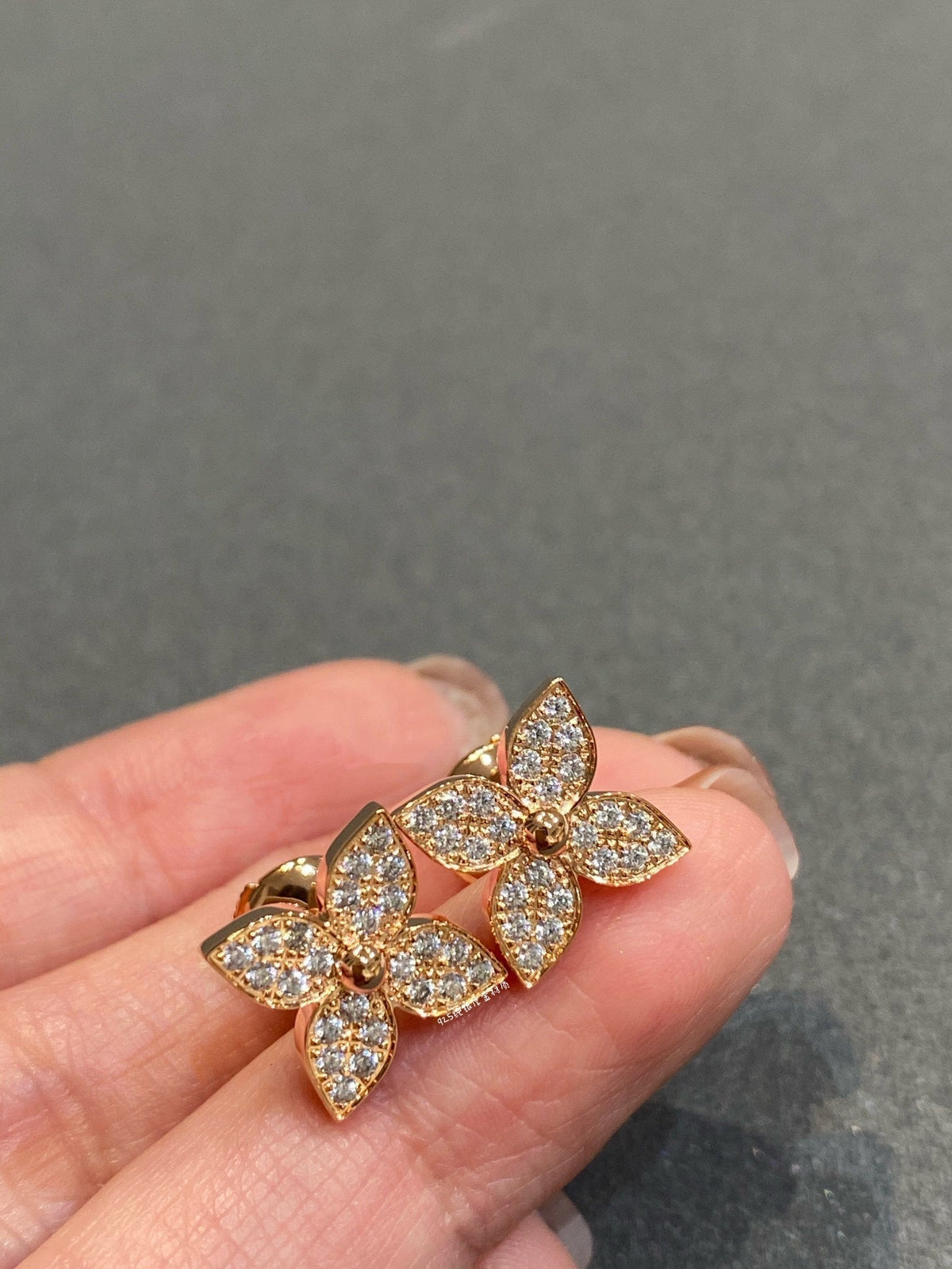 [Marins]STAR DIAMOND EARRINGS