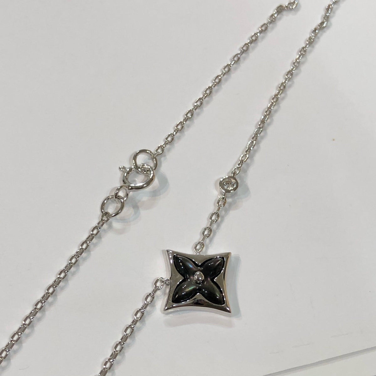 [Marins]STAR BLACK MOP NECKLACE