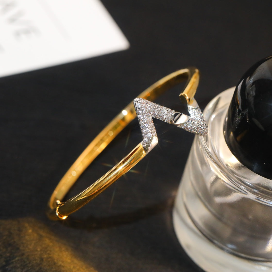 [Marins]VOLTE UPSITE DOWN GOLD DIAMOND BRACELET