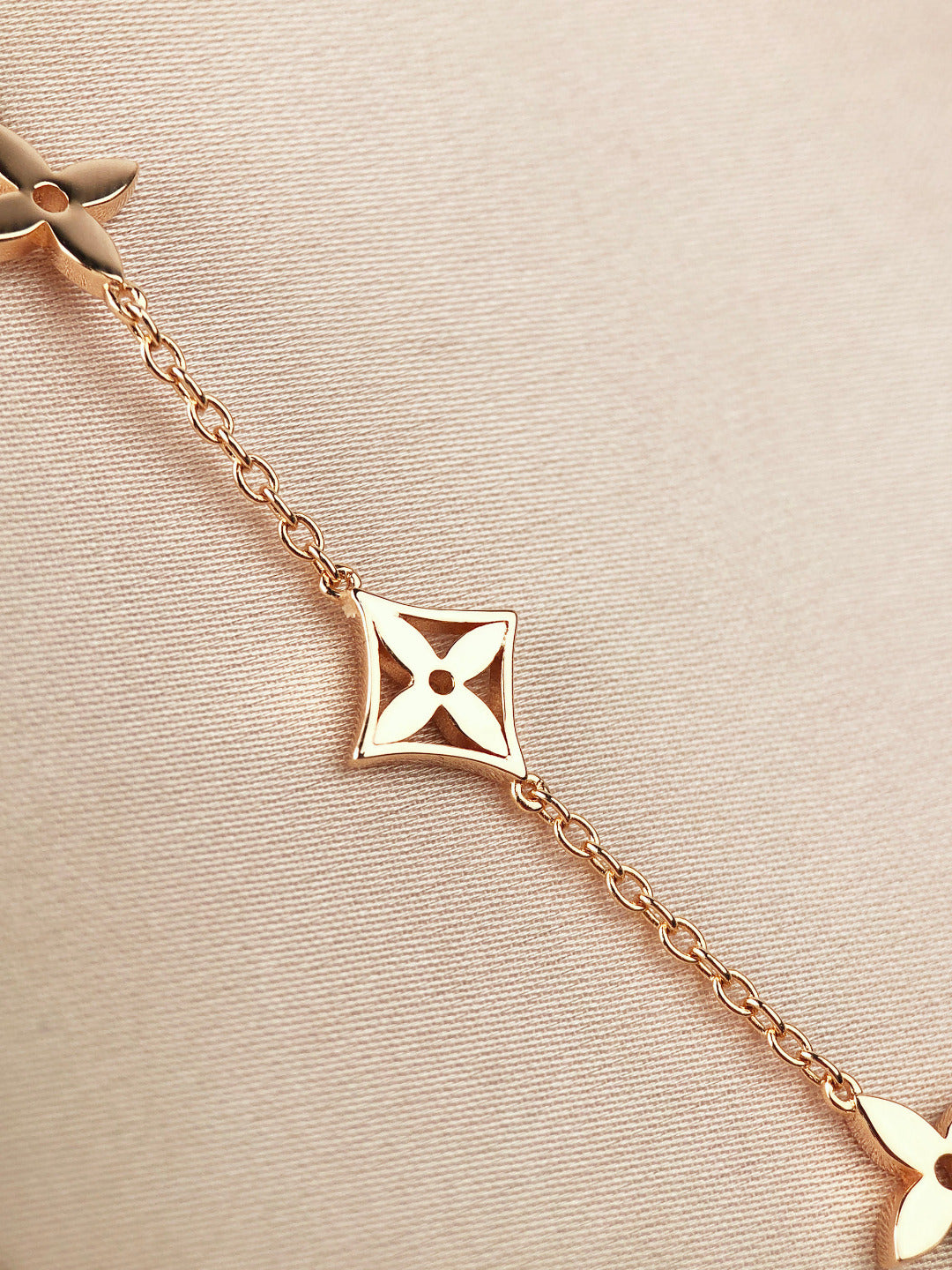 [Marins]STAR AND SUN 7 MOTIFS GOLD BRACELET