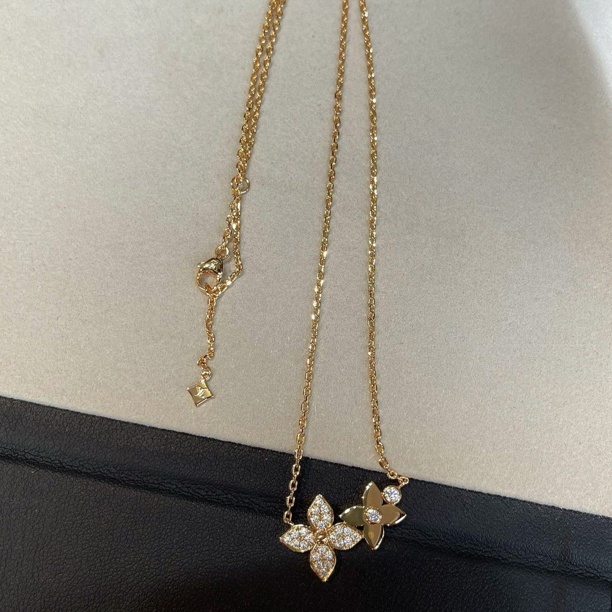 [Marins]STAR BLOSSOM NECKLACE PINK GOLD DIAMONDS