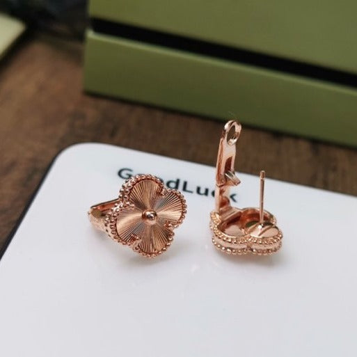 [Marins]CLOVER MEDIUM STUD EARRINGS