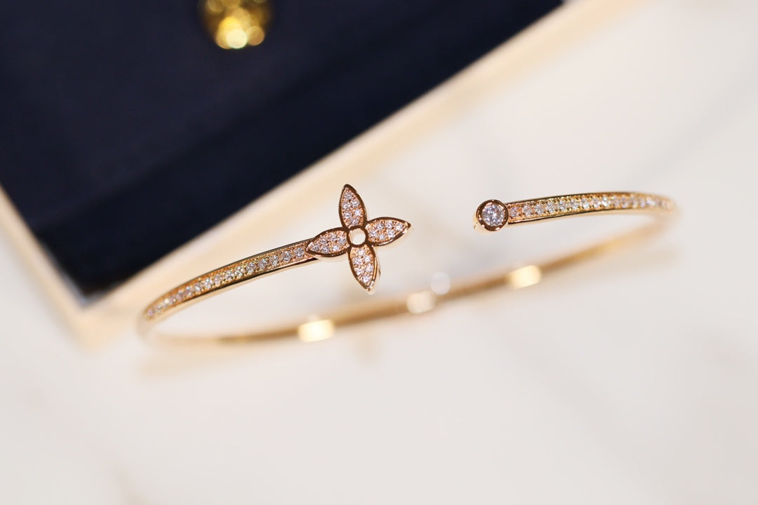 [Marins]IDYLLE GOLD OPEN BRACELET DIAMOND PAVED