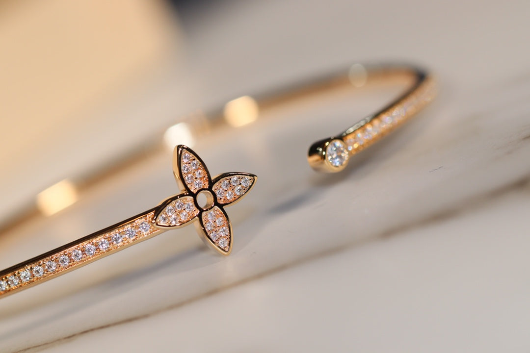 [Marins]IDYLLE GOLD OPEN BRACELET DIAMOND PAVED