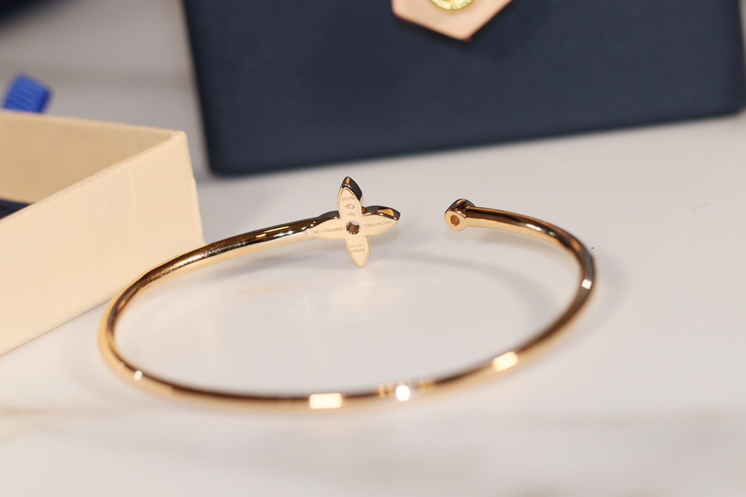 [Marins]IDYLLE GOLD OPEN BRACELET DIAMOND PAVED