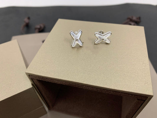 [Marins]JEUX DE WHITE MOP SILVER DIAMOND EARRINGS