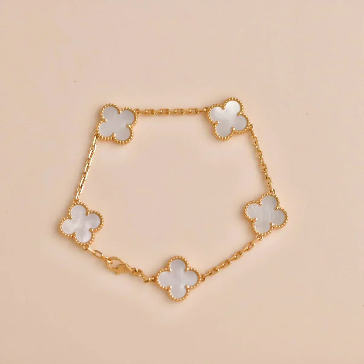 [Marins]CLOVER WHITE PEARL MOP 5 MOTIF BRACELET COLLECTION